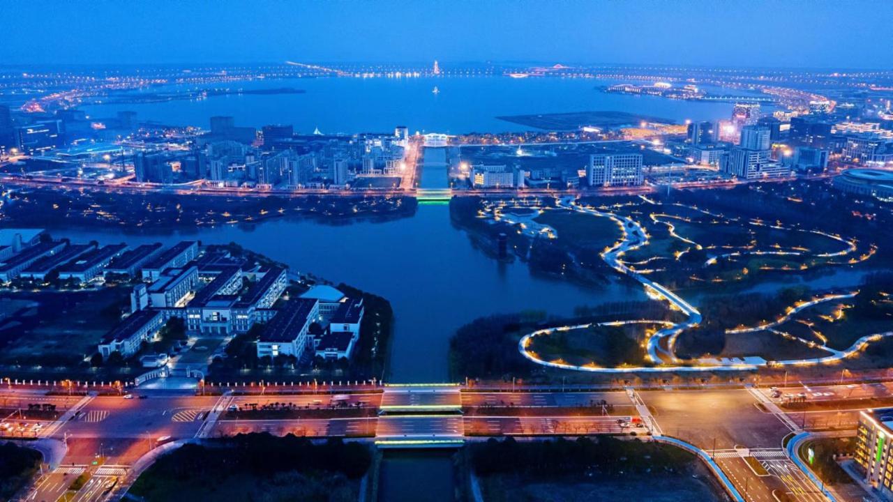 Holiday Inn Shanghai Dishui Lake By Ihg Nanhui Eksteriør bilde